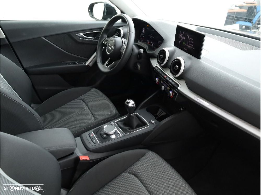 Audi Q2 30 TFSI Advanced - 13