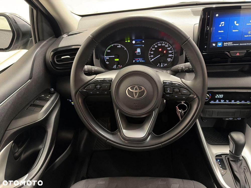 Toyota Yaris - 12