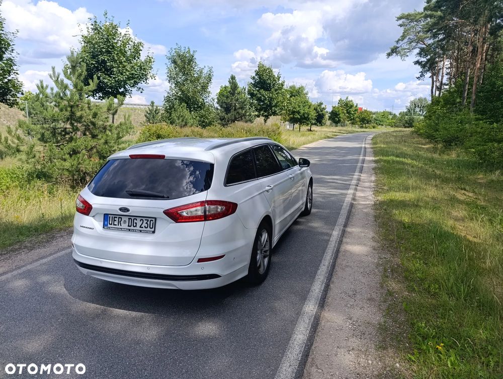 Ford Mondeo 2.0 TDCi STart-Stopp PowerShift-Aut Titanium - 12