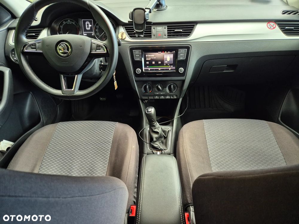 Skoda RAPID 1.0 TSI Ambition - 13