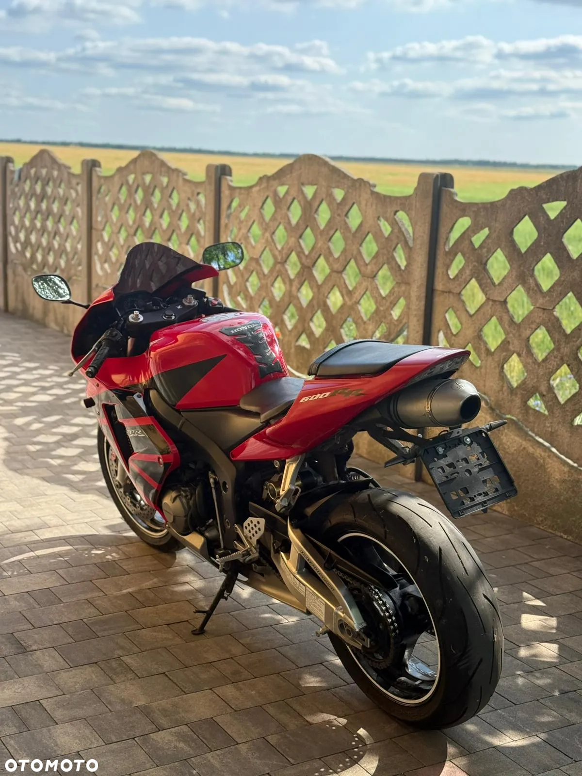 Honda CBR - 9
