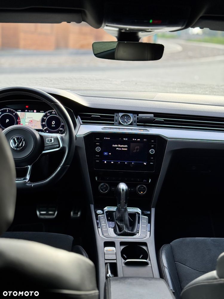 Volkswagen Arteon 2.0 TDI SCR R-Line DSG - 9