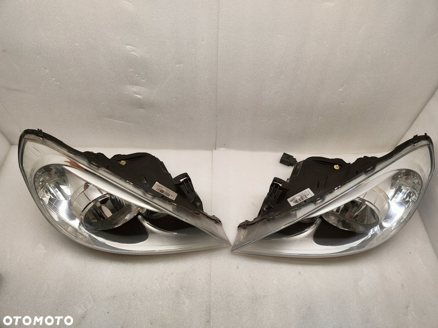 VOLVO S60 C60 KOMPLET LAMP ZW PRZEDNICH 31299995, 31383066 - 2