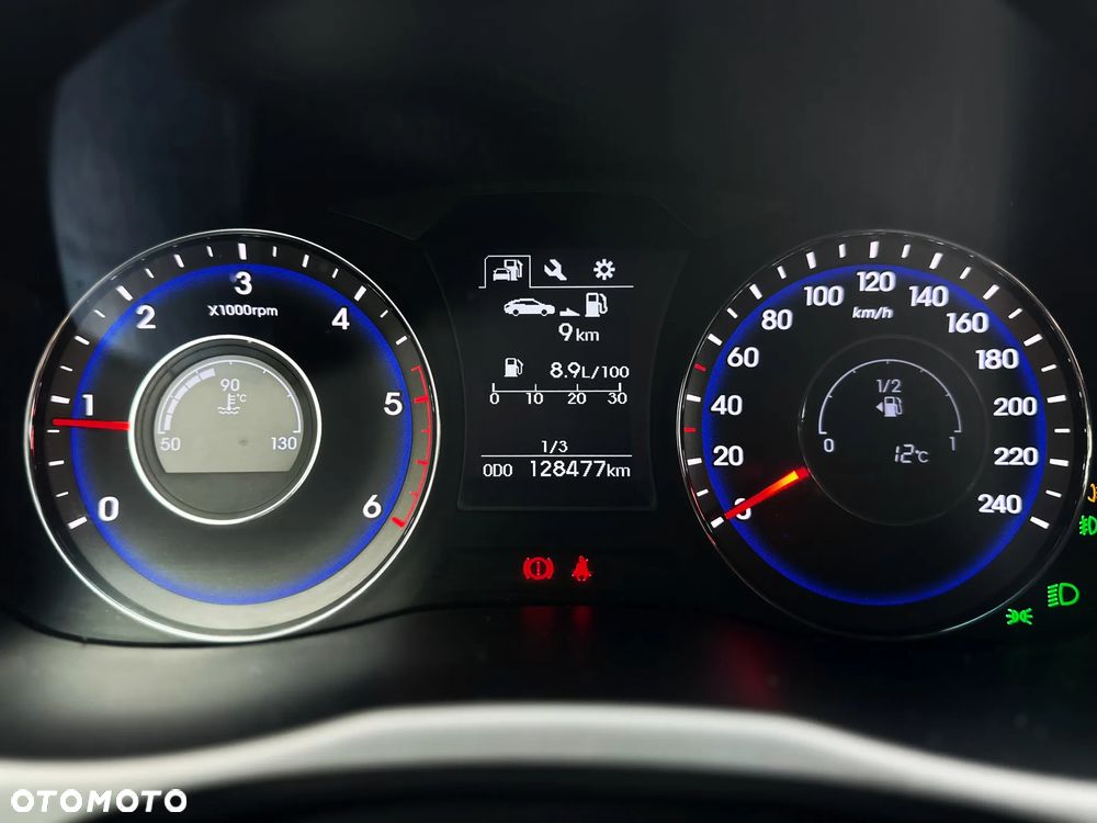 Hyundai i40 1.7 CRDi BlueDrive Premium - 18