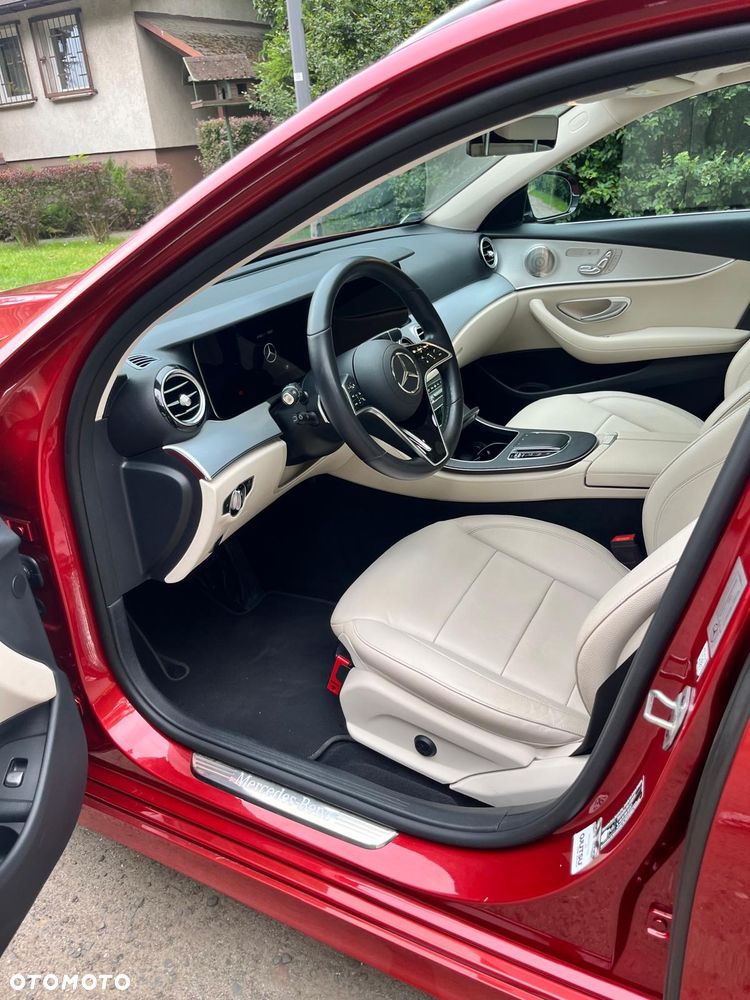Mercedes-Benz Klasa E 220 d 4-Matic AMG - 7