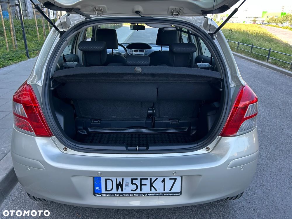 Toyota Yaris 1.33 Sol - 17