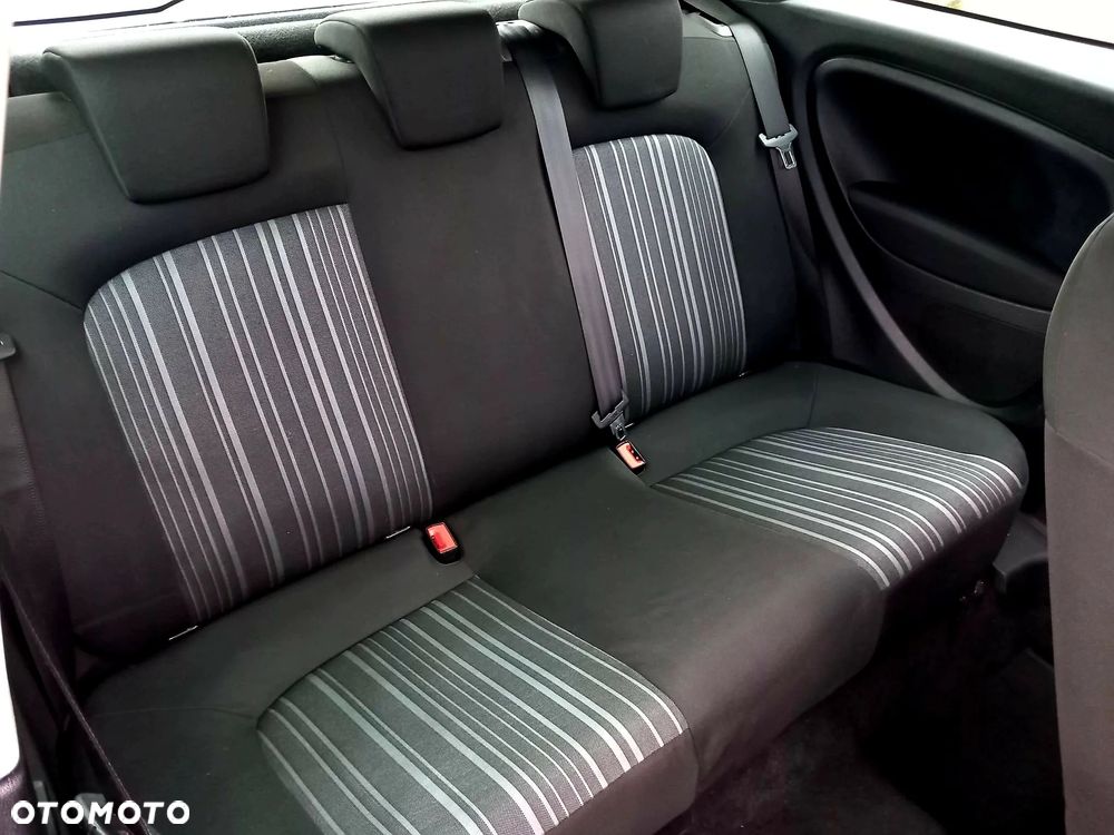 Fiat Grande Punto 1.4 8V Racing - 19