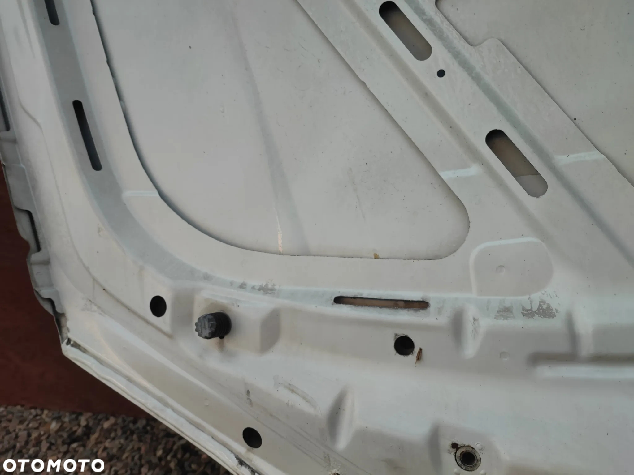 BMW E81 / E82 / E87 / E87LCI / E88  ORYGINALNA MASKA PZEDNIA / POKRYWA SILNIKA PRZÓD W KOLORZE BIAŁYM  ALPINEWEISS III O KODZIE A300 O NR. 41 62 7 162 102 / 41 61 4 415 290 / 41 62 7 134 070 OEM W DOBRYM STANIE - 29
