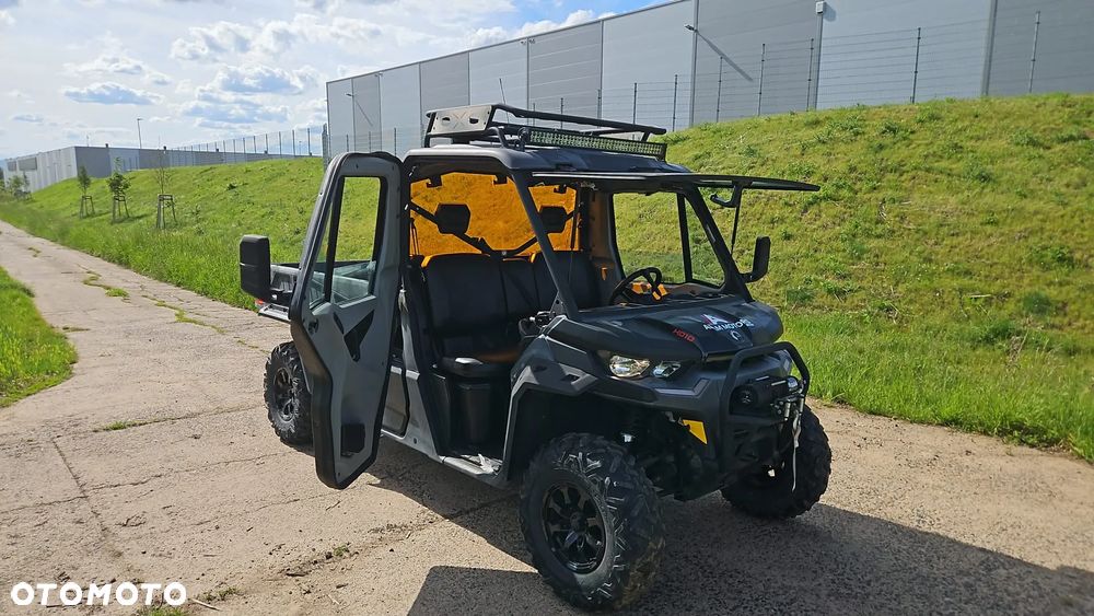 Can-Am Inny - 2