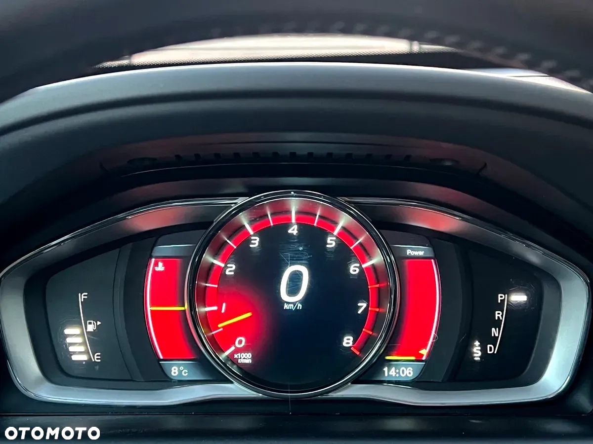 Volvo XC 60 - 18