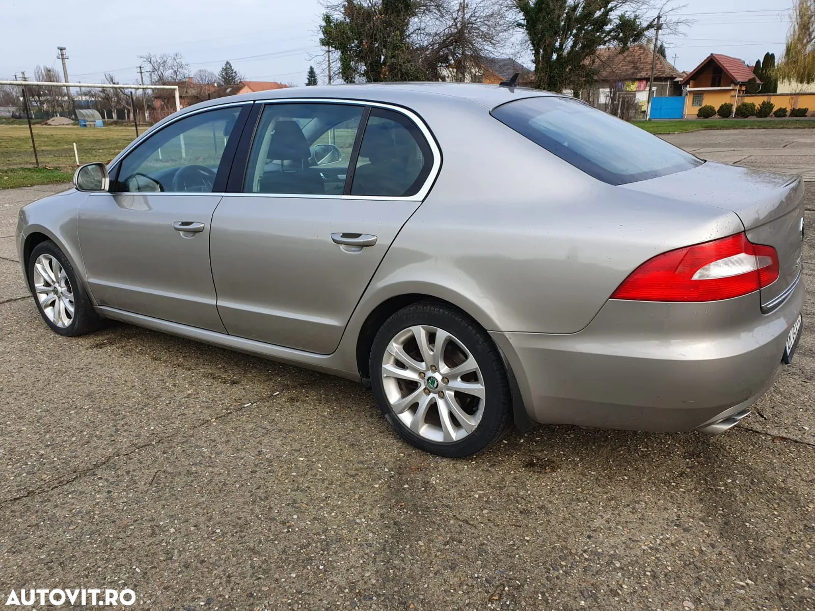 Skoda Superb Combi 2.0 TDI Ambition - 7