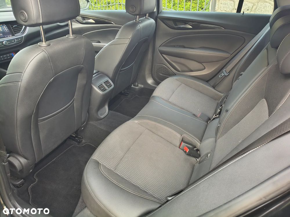 Opel Insignia - 20