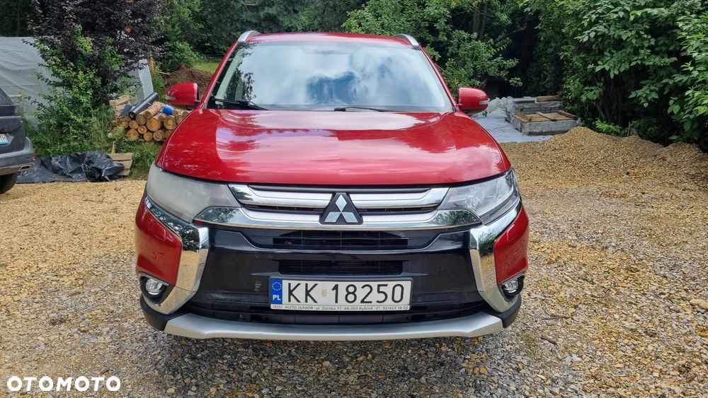 Mitsubishi Outlander 2.0 Intense 4WD CVT - 14
