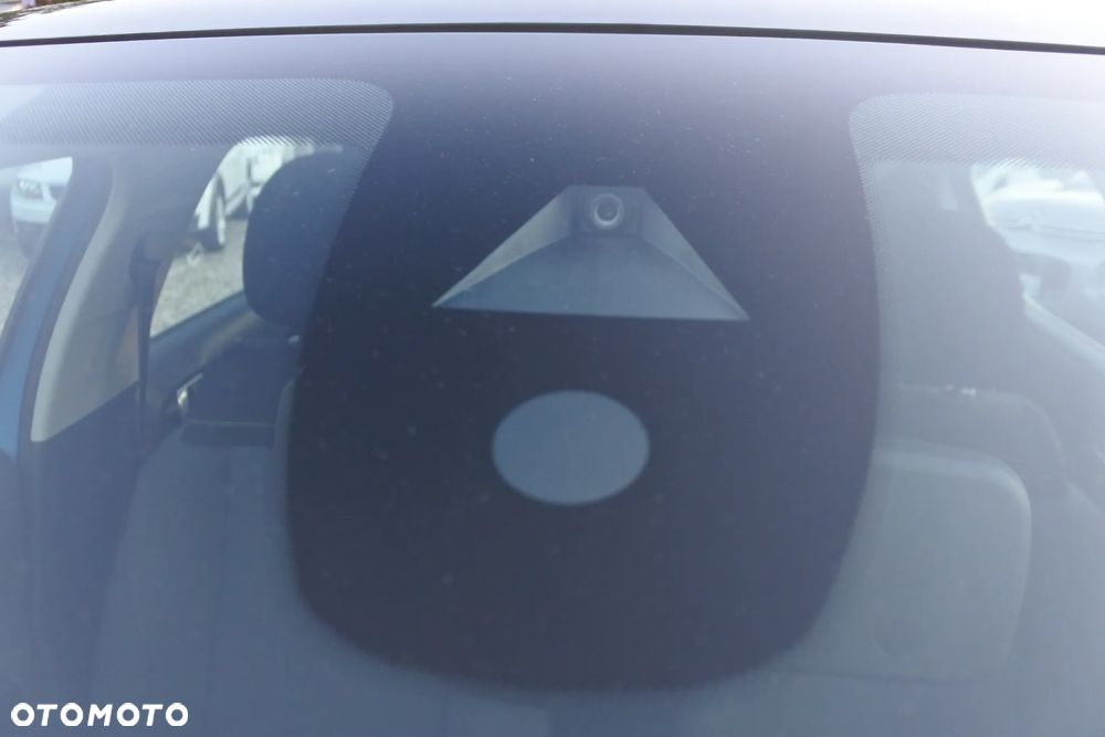 Citroën C3 1.2 PureTech Exclusive - 27