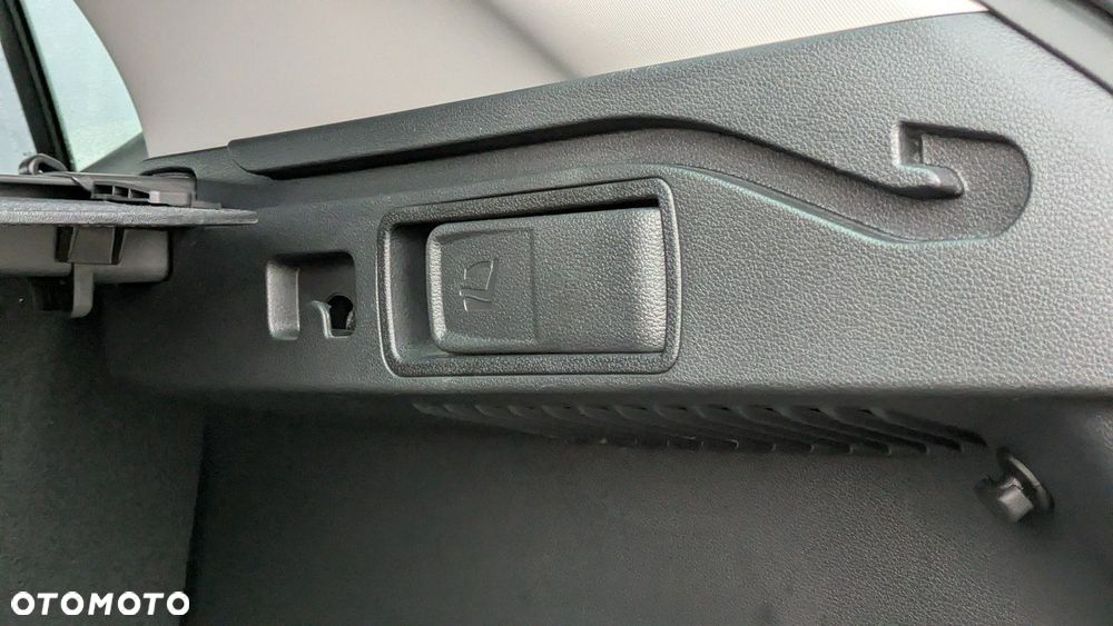 Kia Sportage 1.6 T-GDI L 2WD DCT - 33