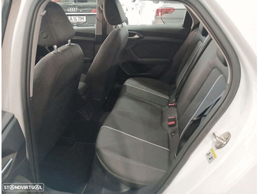 Audi A1 Citycarver 30 TFSI S tronic — fotografia 31