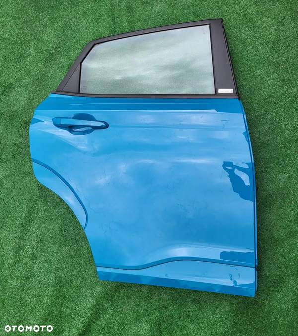HYUNDAI KONA Prawe tylne drzwi prawy tył niebieskie oryginał