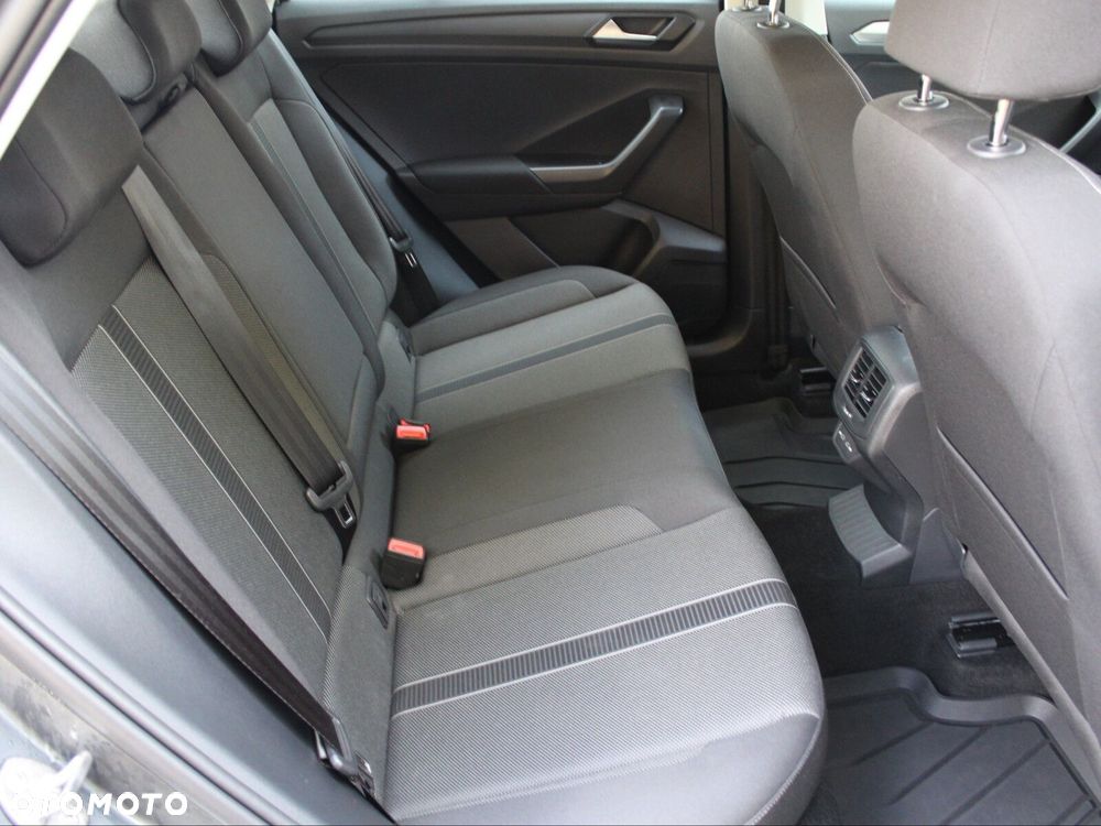 Volkswagen T-Roc 1.5 TSI Life DSG - 17