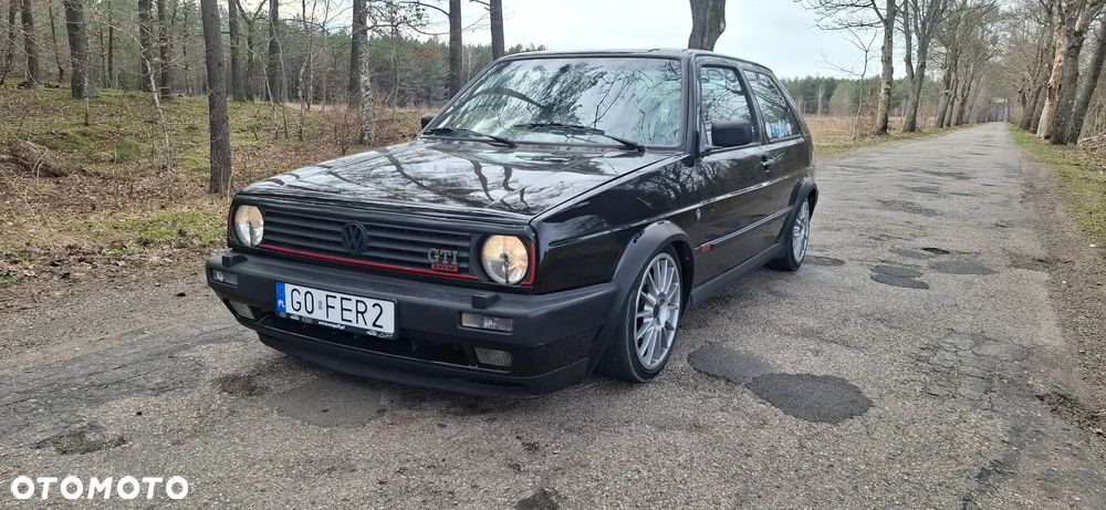 Volkswagen Golf 2.0 16V GTI - 1