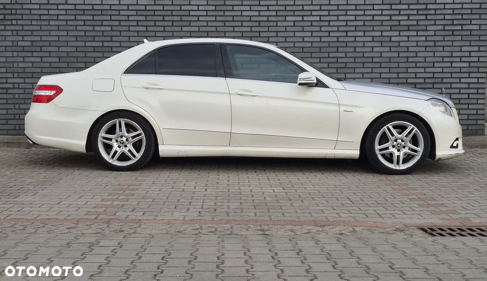 Mercedes-Benz Klasa E - 14