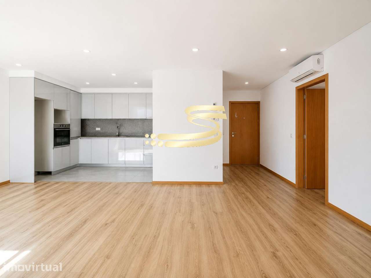Apartamento T2 Novo em Pedroso - Grande imagem: 2/15
