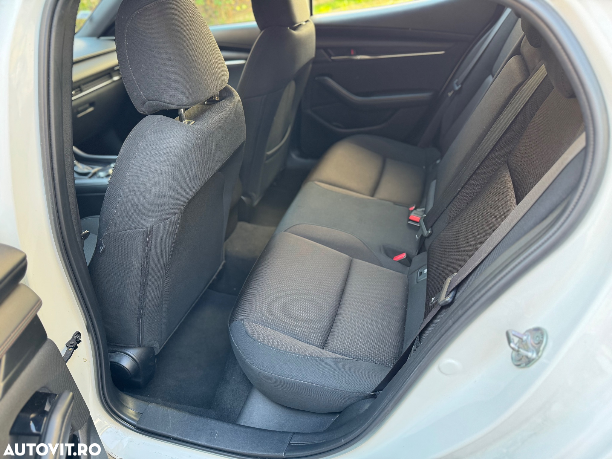 Mazda 3 SKYACTIV-D 1.8 DRIVE - 12