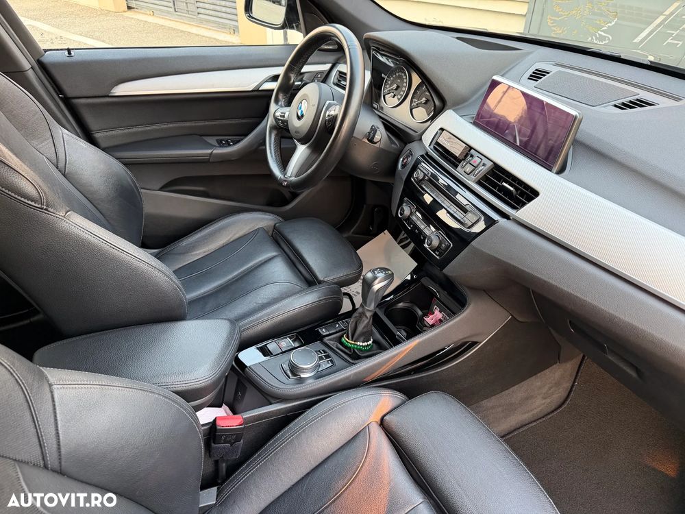 BMW X1 xDrive20i AT M Sport - 6