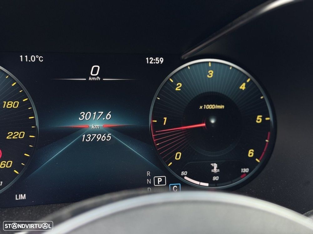 Mercedes-Benz GLC 200 d 4Matic 9G-TRONIC AMG Line - 10
