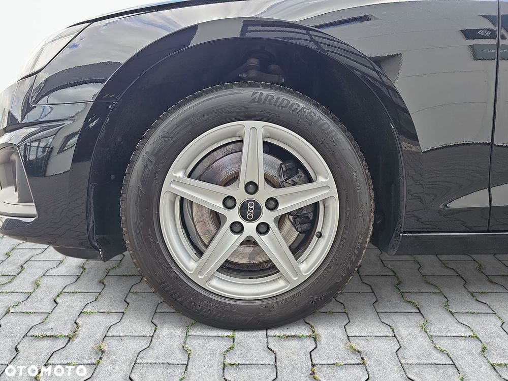 Audi A4 Limousine 35 TFSI mHEV S tronic - 10