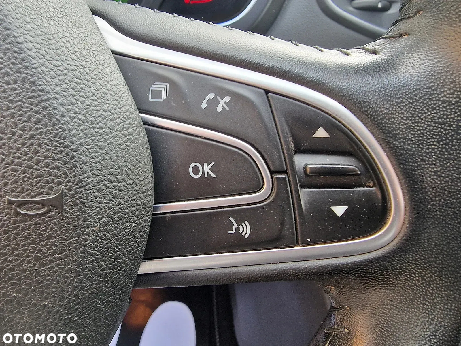 Renault Scenic 1.5 dCi Bose EDC - 21