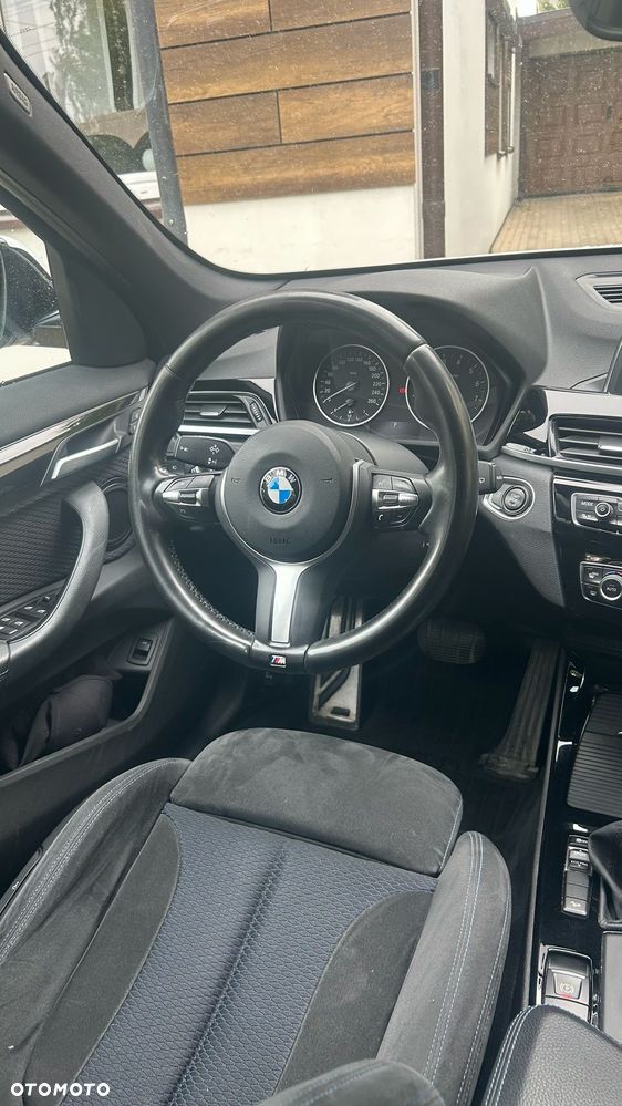 BMW X1 sDrive20i M Sport - 12