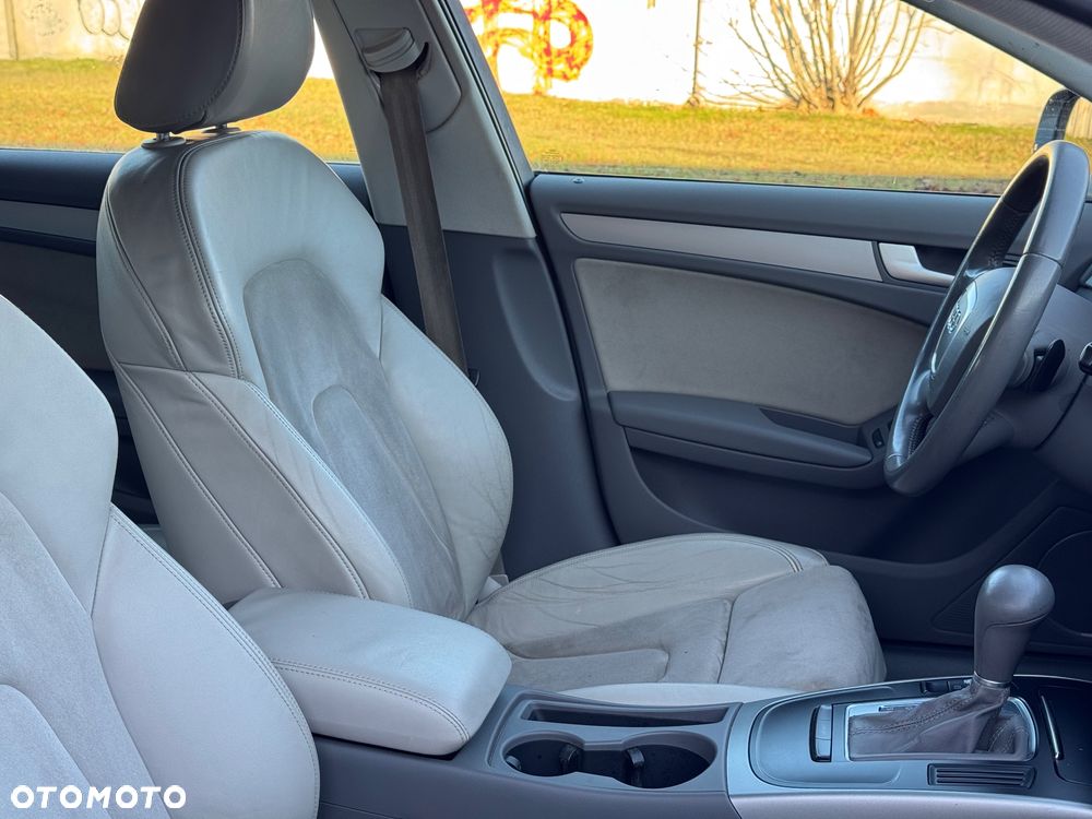 Audi A4 Avant 2.0 TDI Multitronic - 11