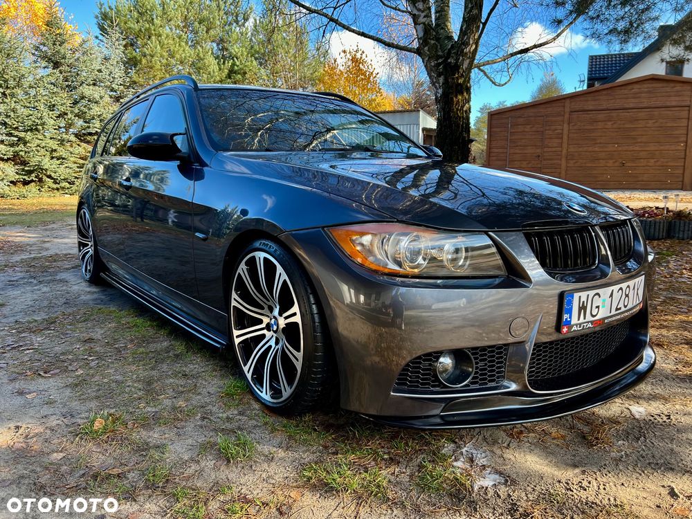 BMW Seria 3 330i Touring Edition Sport - 3