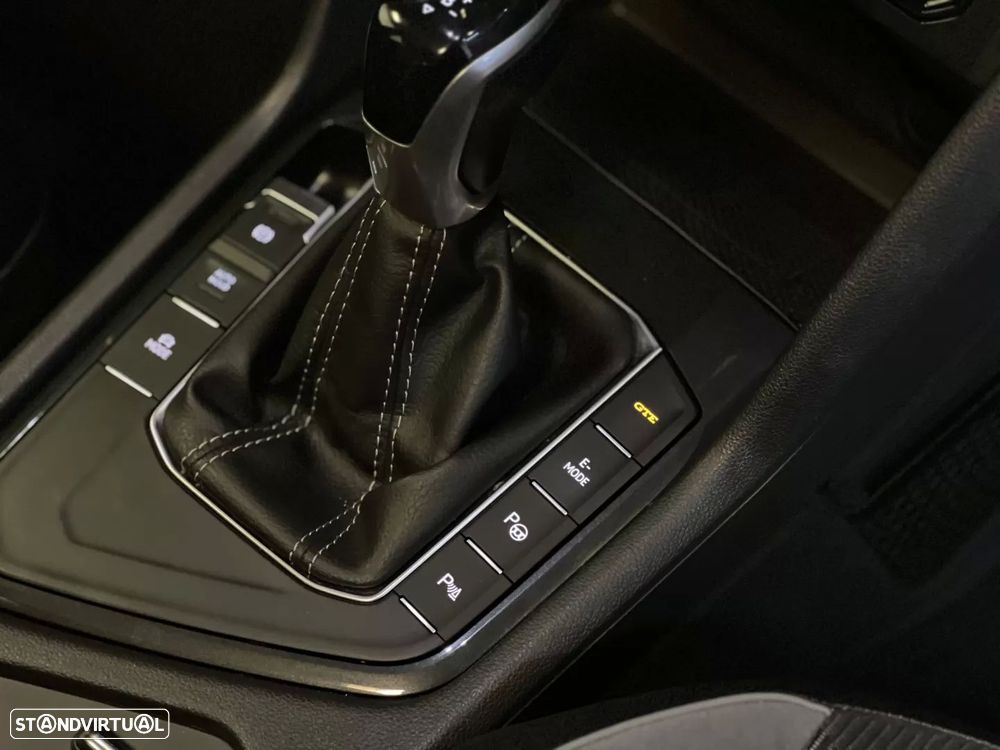 VW Tiguan 1.4 TSI eHybrid R-Line DSG - 37