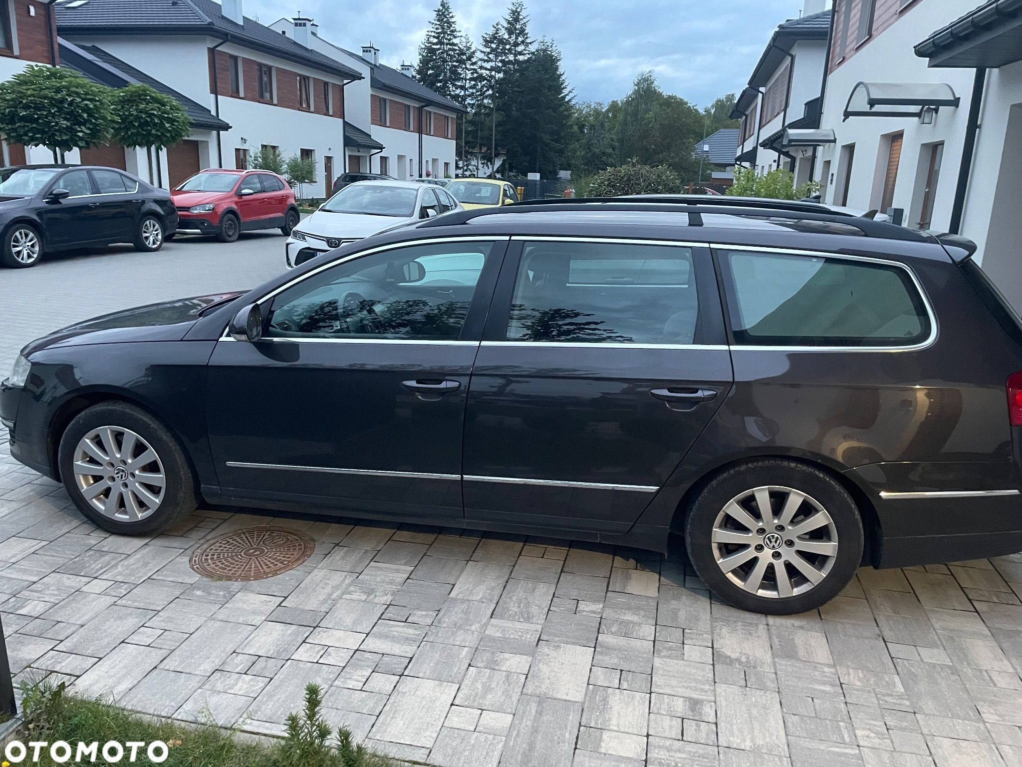 Volkswagen Passat - 1