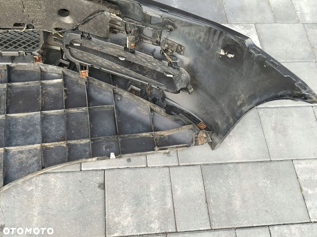 ZDERZAK PRZEDNI PRZÓD JAGUAR XF X250 - 14