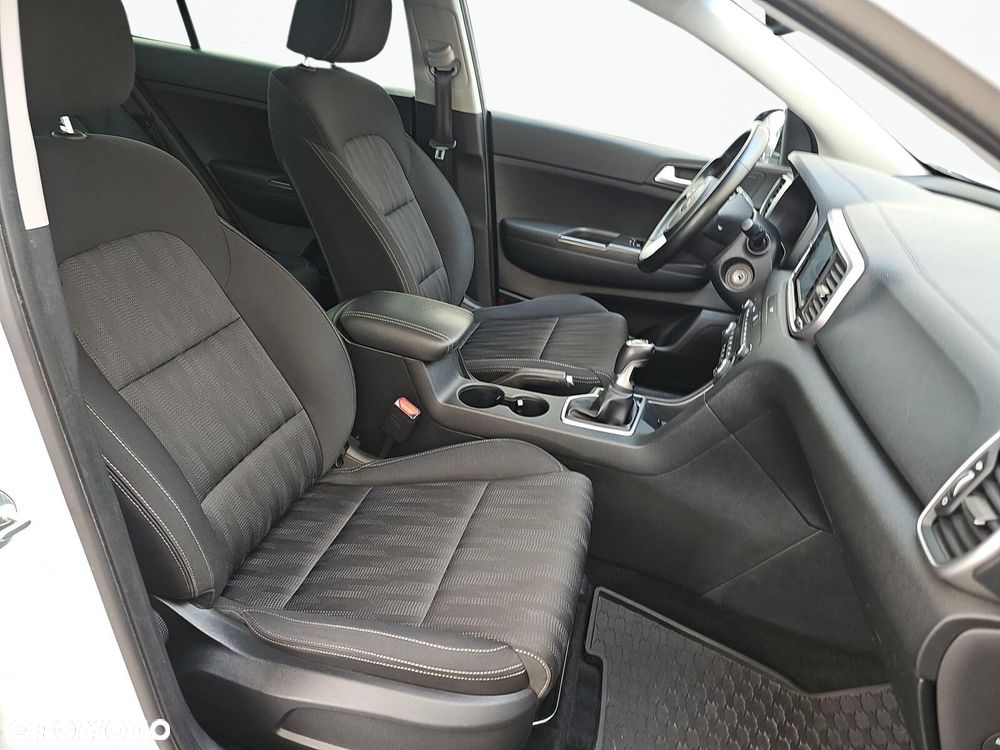Kia Sportage - 15