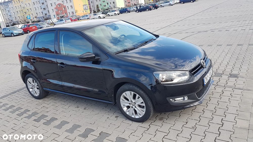 Volkswagen Polo 1.4 16V Highline - 1
