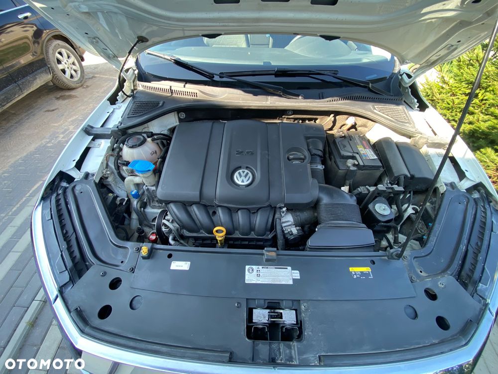Volkswagen Passat 1.8 TSI BMT Comfortline DSG - 11
