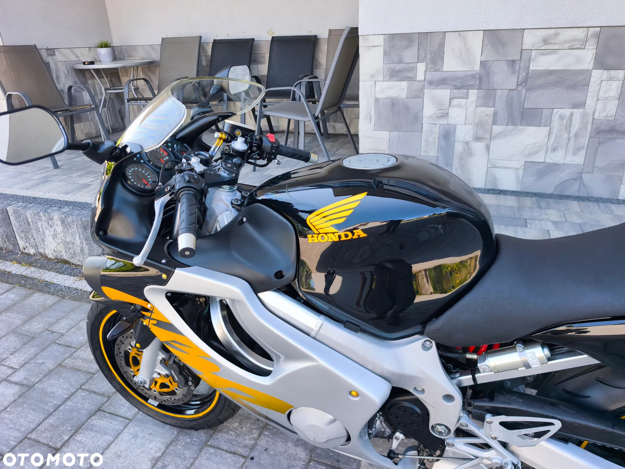 Honda CBR - 21