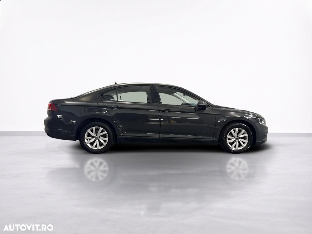 Volkswagen Passat - 7