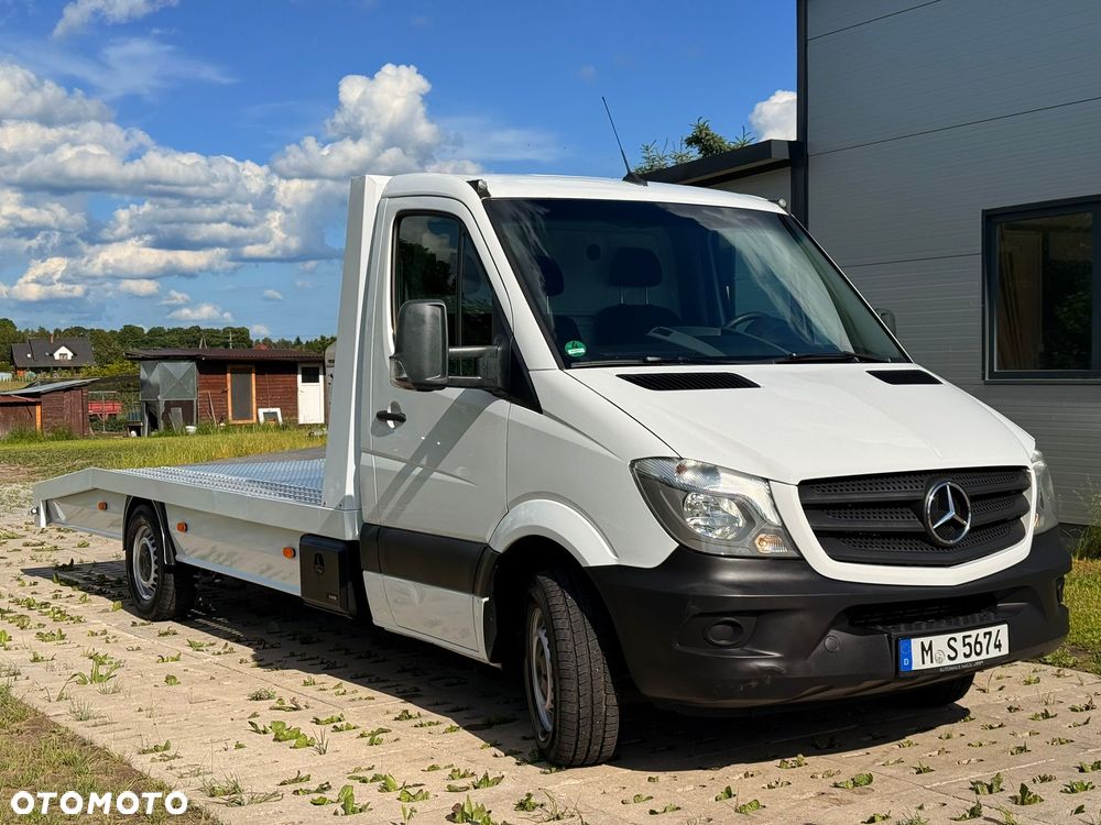 Mercedes-Benz Sprinter - 3