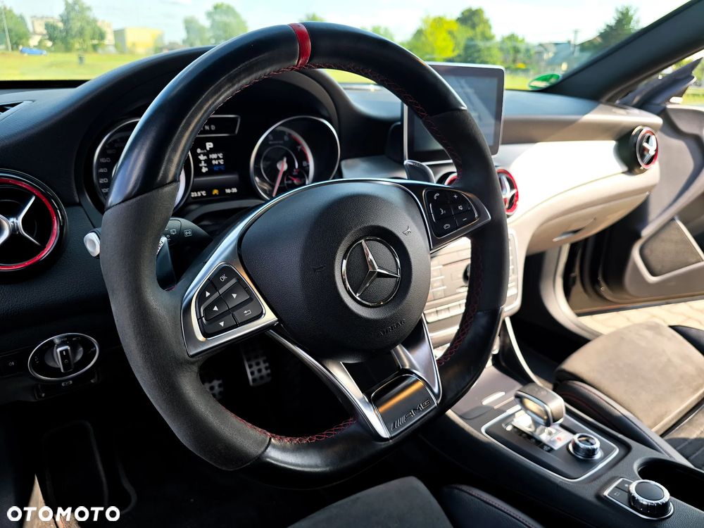 Mercedes-Benz CLA AMG 45 4Matic Shooting Brake AMG Sp.sh 7G-DCT AMG Night Edition - 24