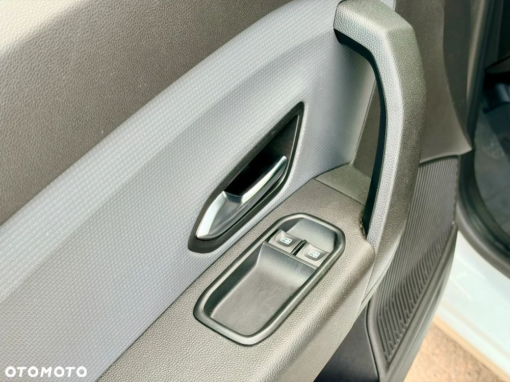 Renault EXPRESS - 11