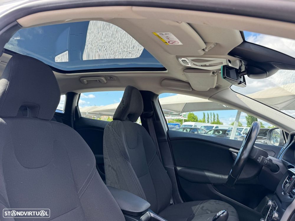 Volvo V40 1.6 D2 Kinetic - 12