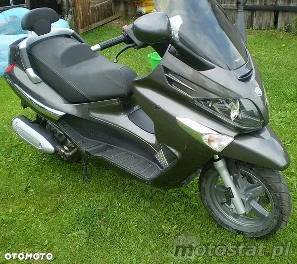 Piaggio Xevo E Evo 400 10r cały na części silnik lagi lampa czasza kokpit - 1