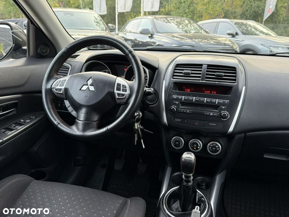 Mitsubishi ASX - 17