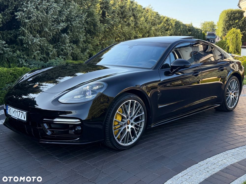 Porsche Panamera Turbo S - 4