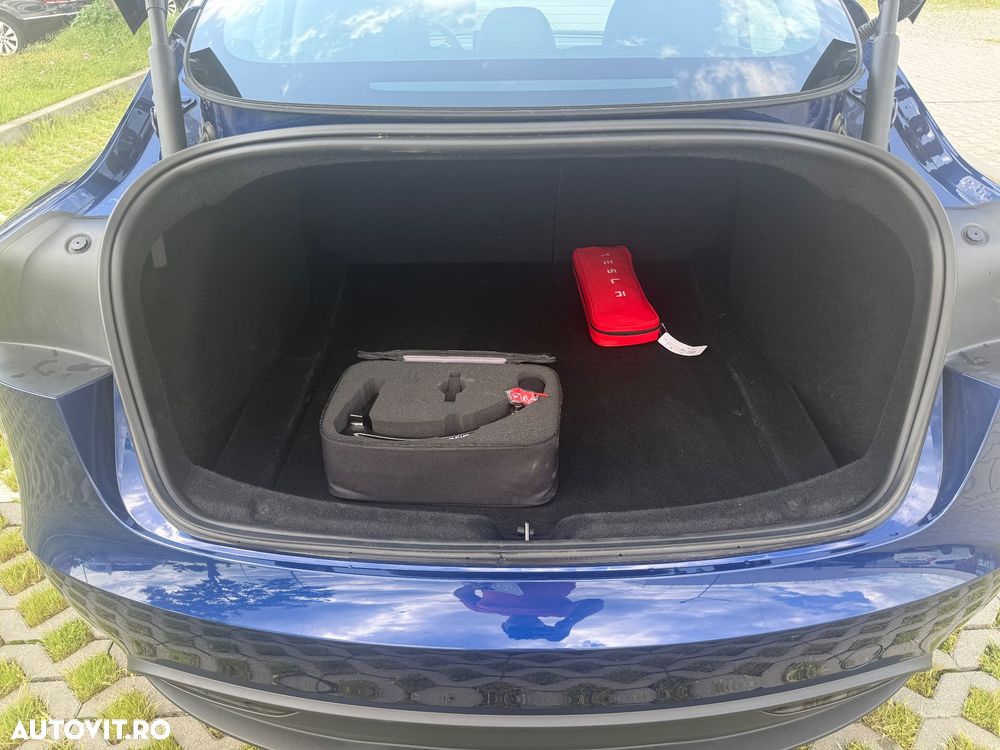 Tesla Model 3 Long Range AWD Premium - 7