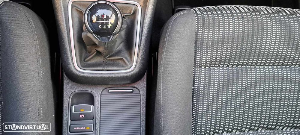 VW Sharan 2.0 TDI Trendline - 25